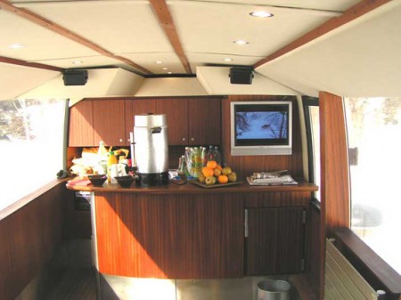 MotorhomeVIP-Niveau-1-Bar.jpg